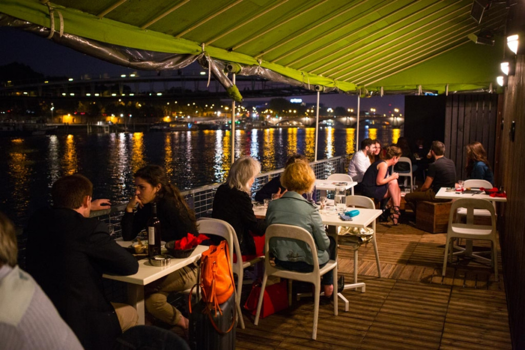le-petit-bain-refugee-food-festival-paris-restaurant-refugiés